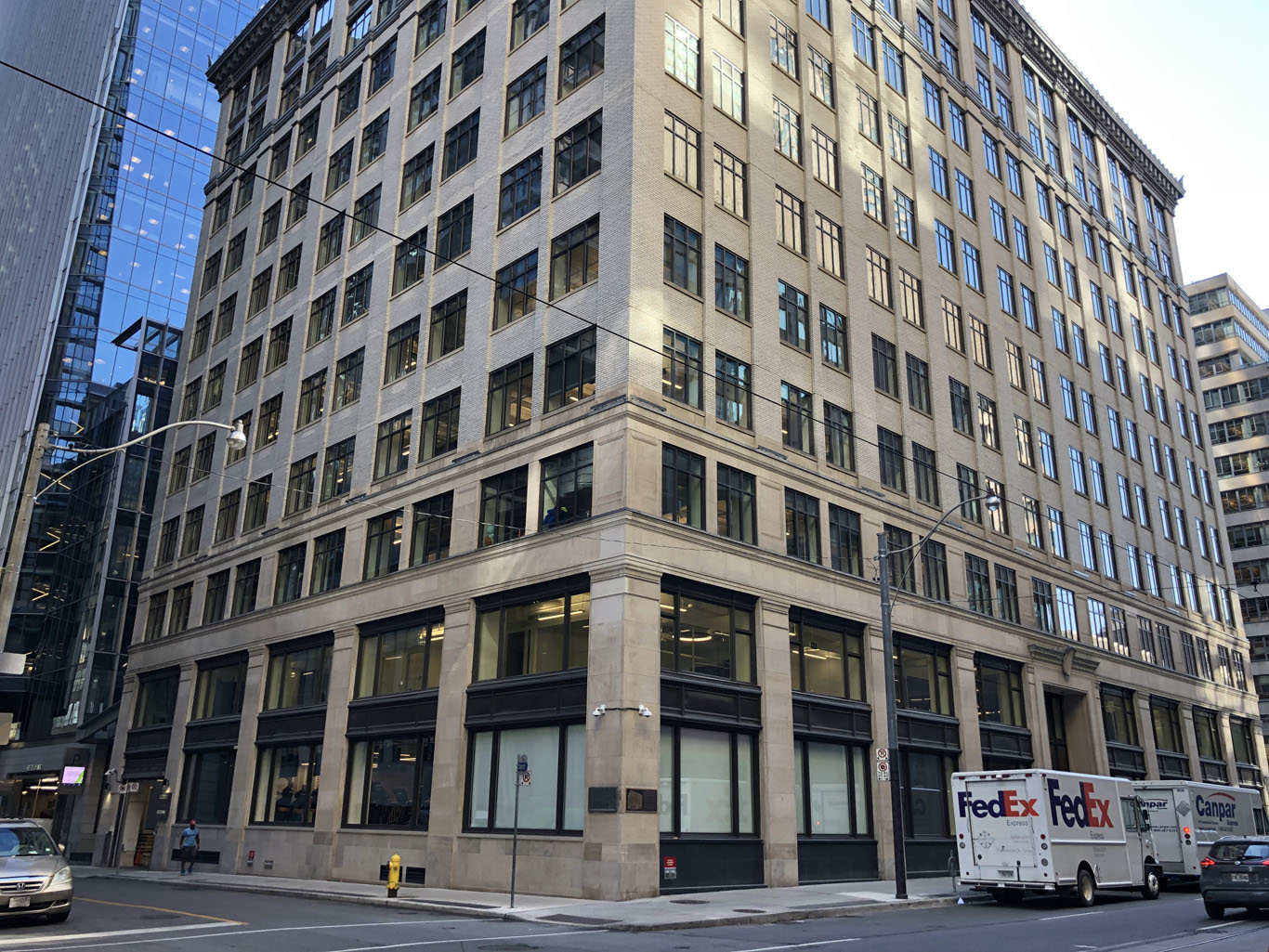 Slalom Toronto (3 floors)